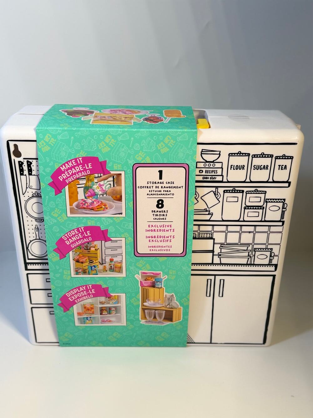 MGA'sMiniverseMakeItMiniFood All You Can Eat Kitchen Storage Case 101+ PiecesNew